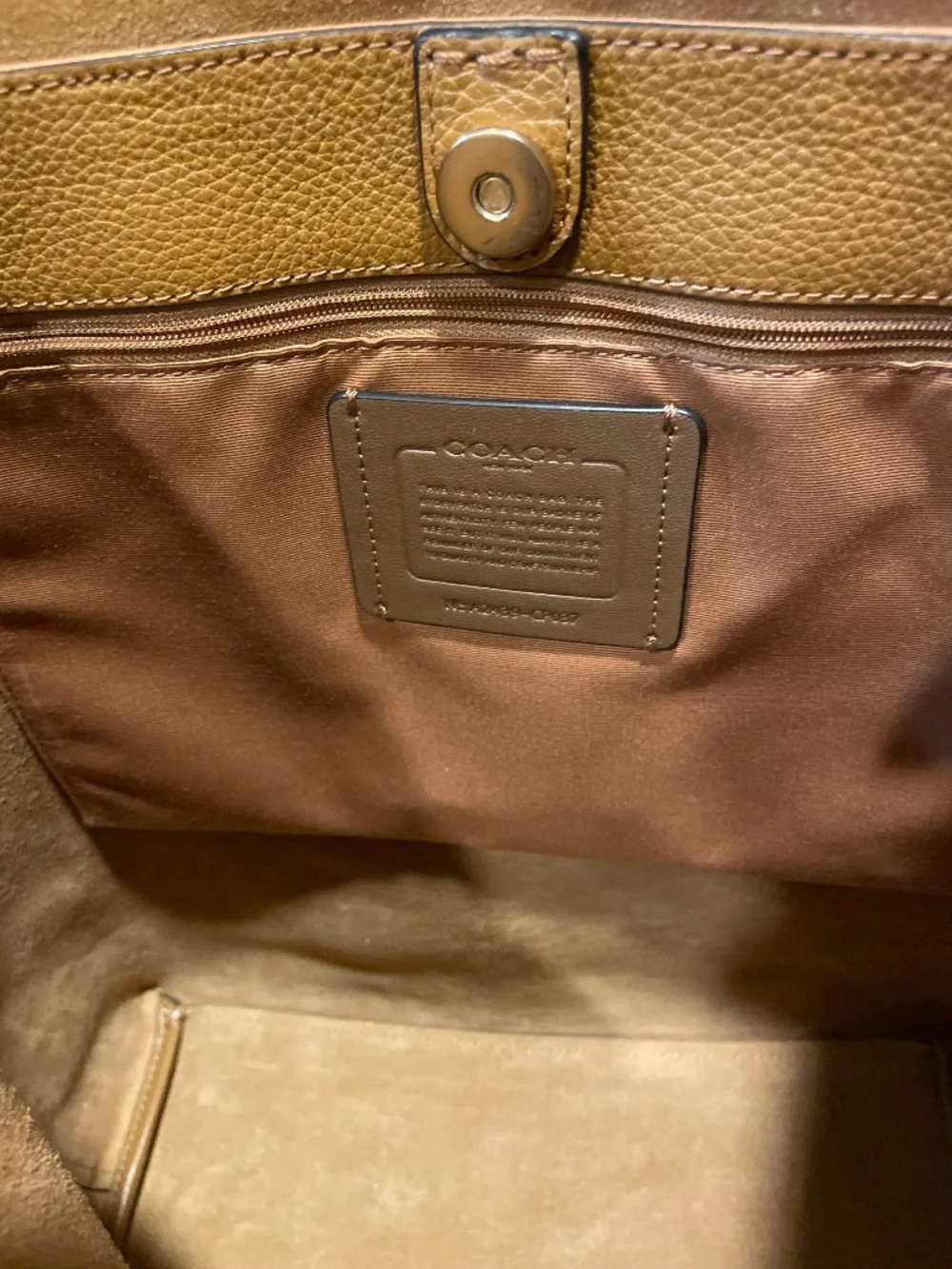 Brand New coach bag pebbled leather black
